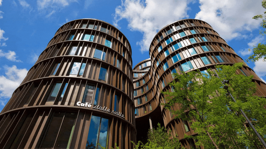 Axel Towers